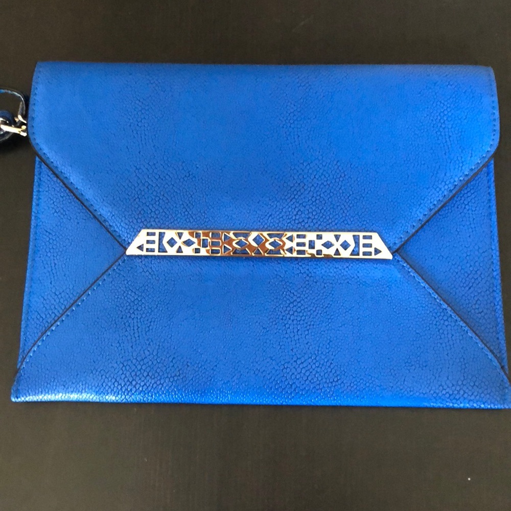Stella and Dot Clutch